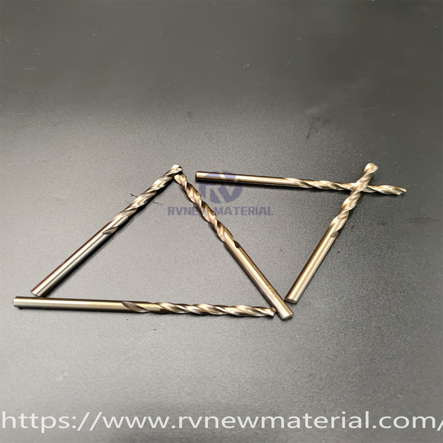 3-12mm Durable HSS Twist Drill Bit on Drilling Machine